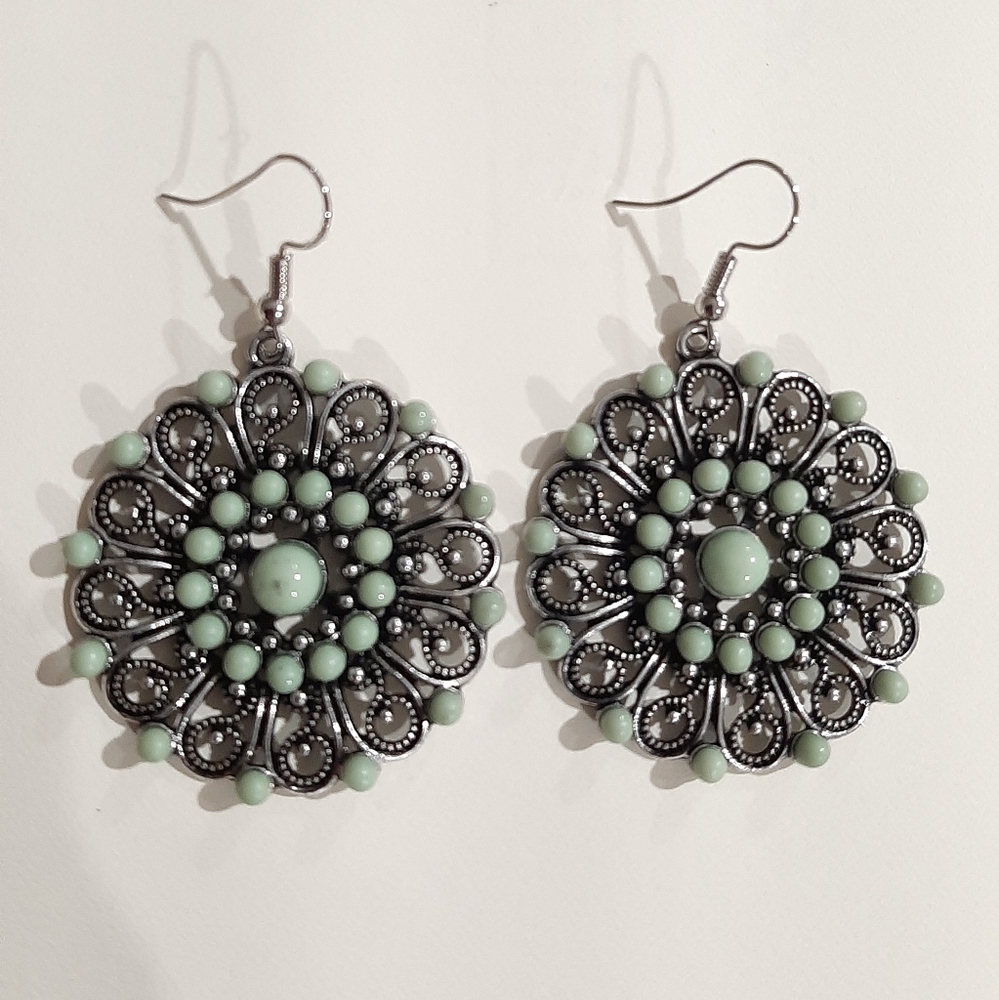 Green Round Dangling Earrings Silver